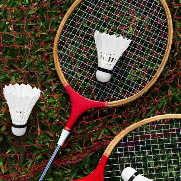 Badminton